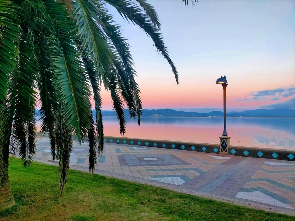 Holiday House Chiara Sant'Antioco Exterior foto